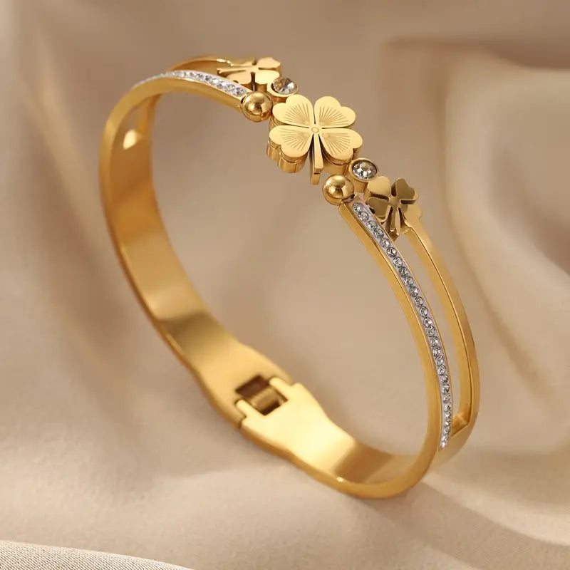 Four-Leaf Clover Bracelet