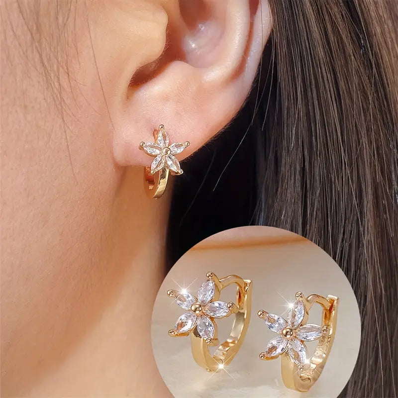 Zirconia Flower Ear Buckle