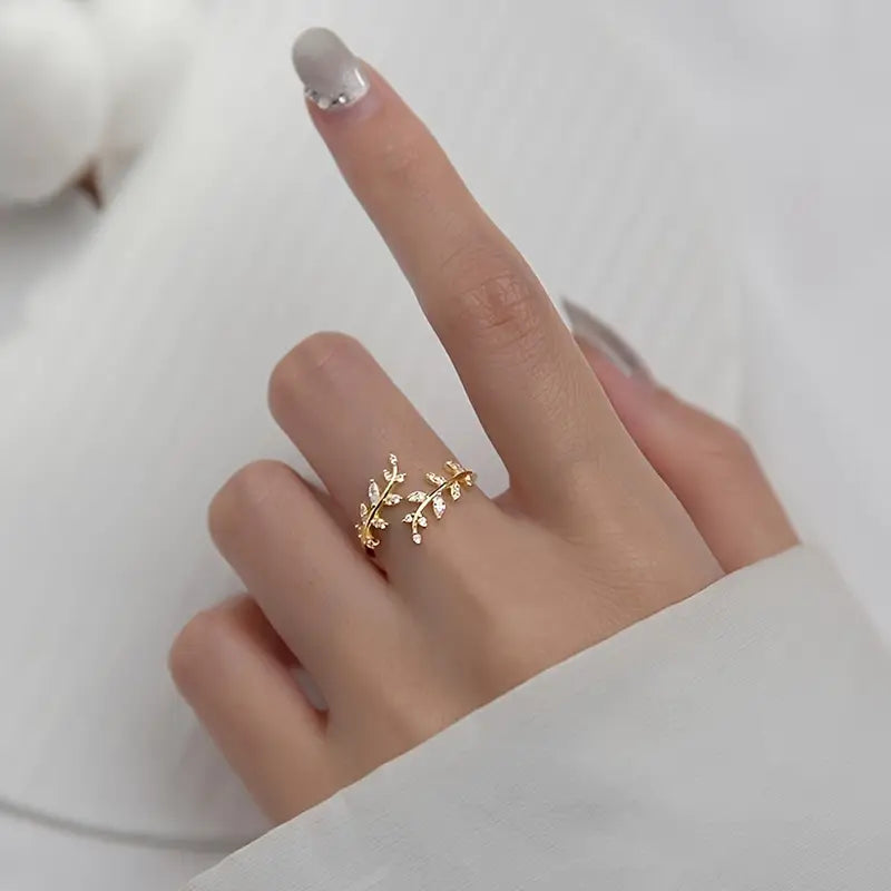 Leaf Opening Ring