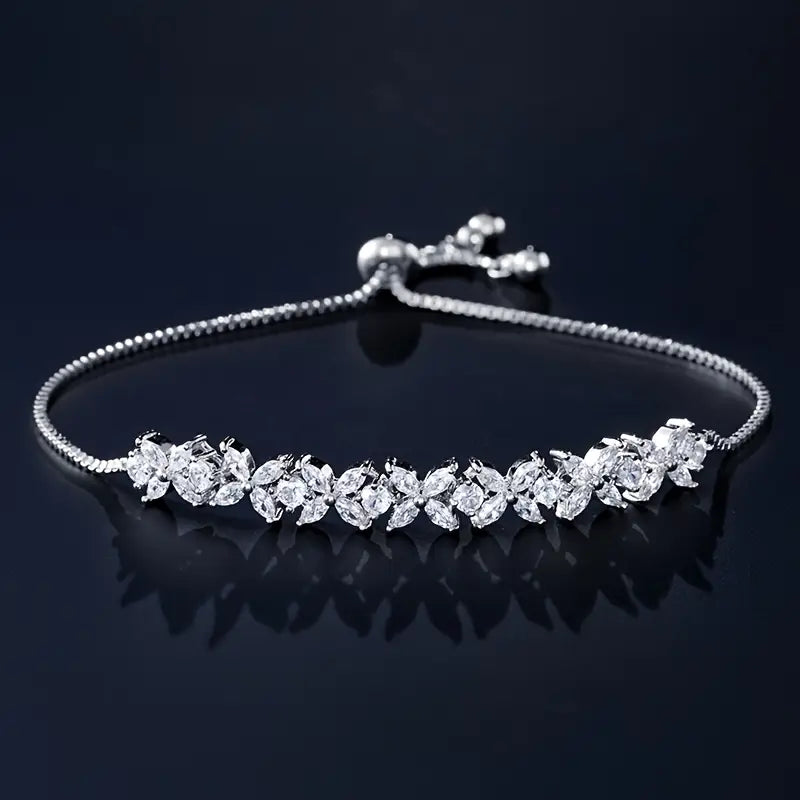 Sparkling Synthetic Bracelet