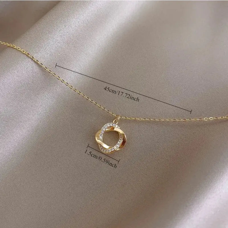Circle Pendant Necklace