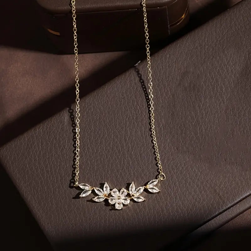 Floral Leaf Pendant Necklace