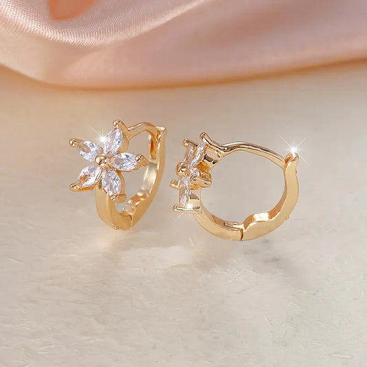Zirconia Flower Ear Buckle