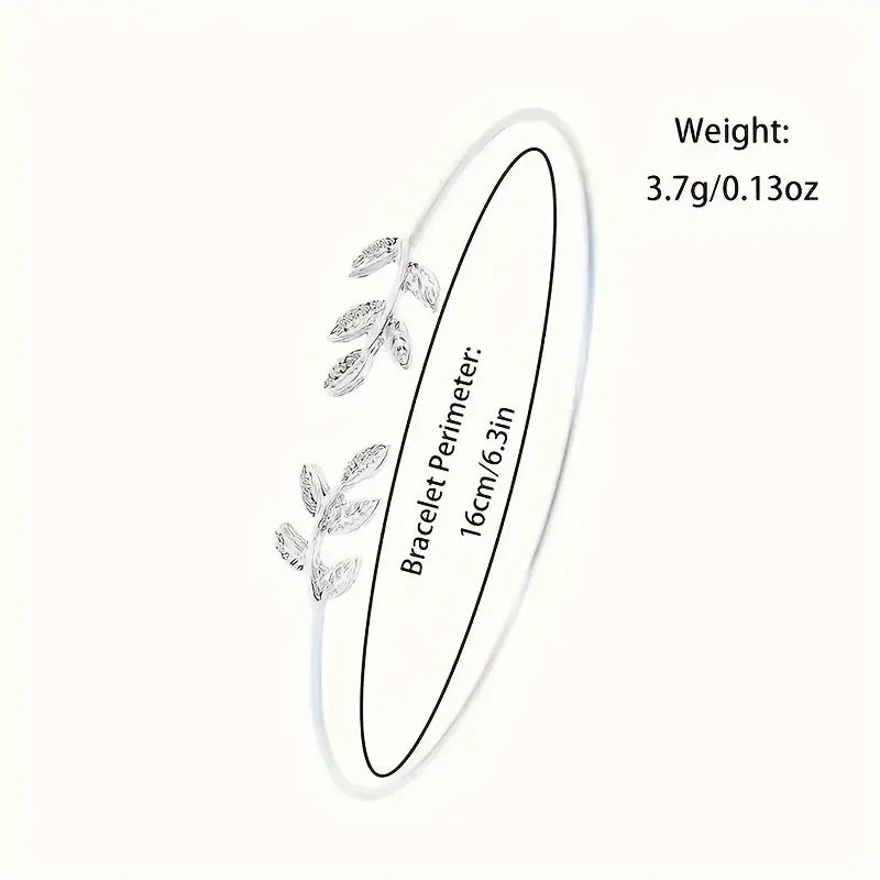 Leather White Quartz Watch / Fashion Leaf